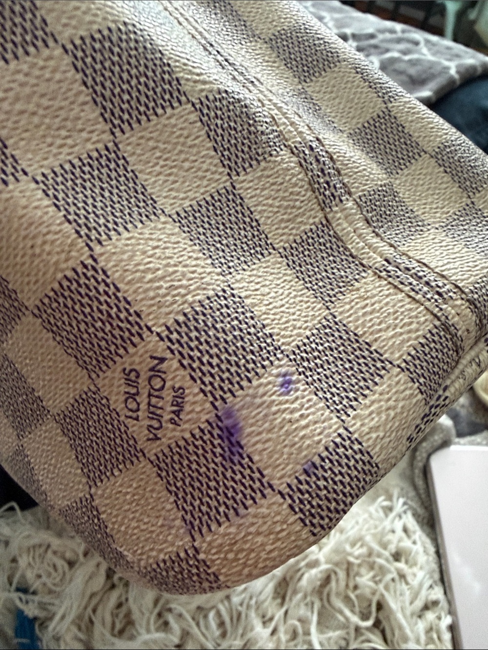 Louis Vuitton Damier Azur Canvas Tote in Light Beige with Natural Leather Trim - Picture 6 of 8